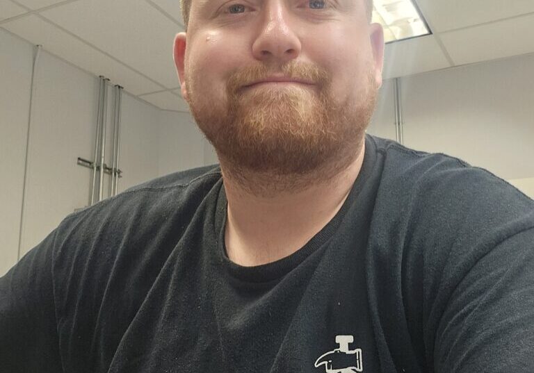 Transitioning from military service to civilian life, Marine veteran Tyler Letterman discovered a new path at UEI College Ontario