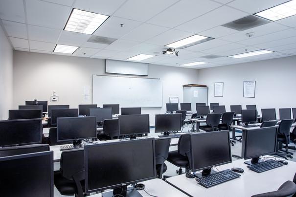 Business Office Administration Lab 2 at UEI Bakersfield Trade School Campus - UEI College