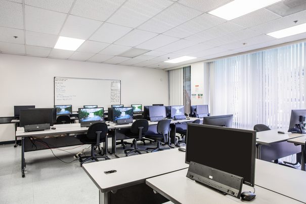 Business Office Administration Lab 3 at UEI Huntington Park Trade School Campus - UEI College