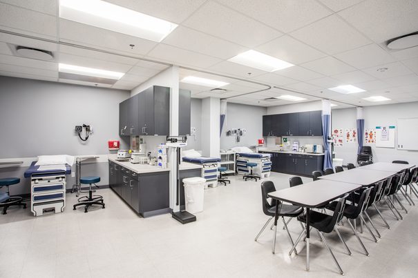 Medical Assistant Lab 1 at UEI Las Vegas Trade School Campus - UEI College