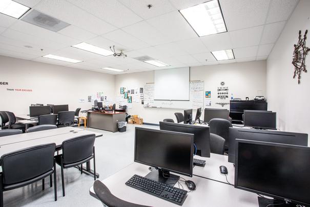 Business Office Administration Lab 4 at UEI Stockton Trade School Campus - UEI College