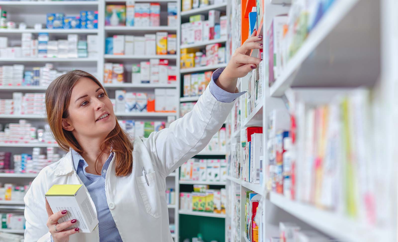 female-pharmacy-technician